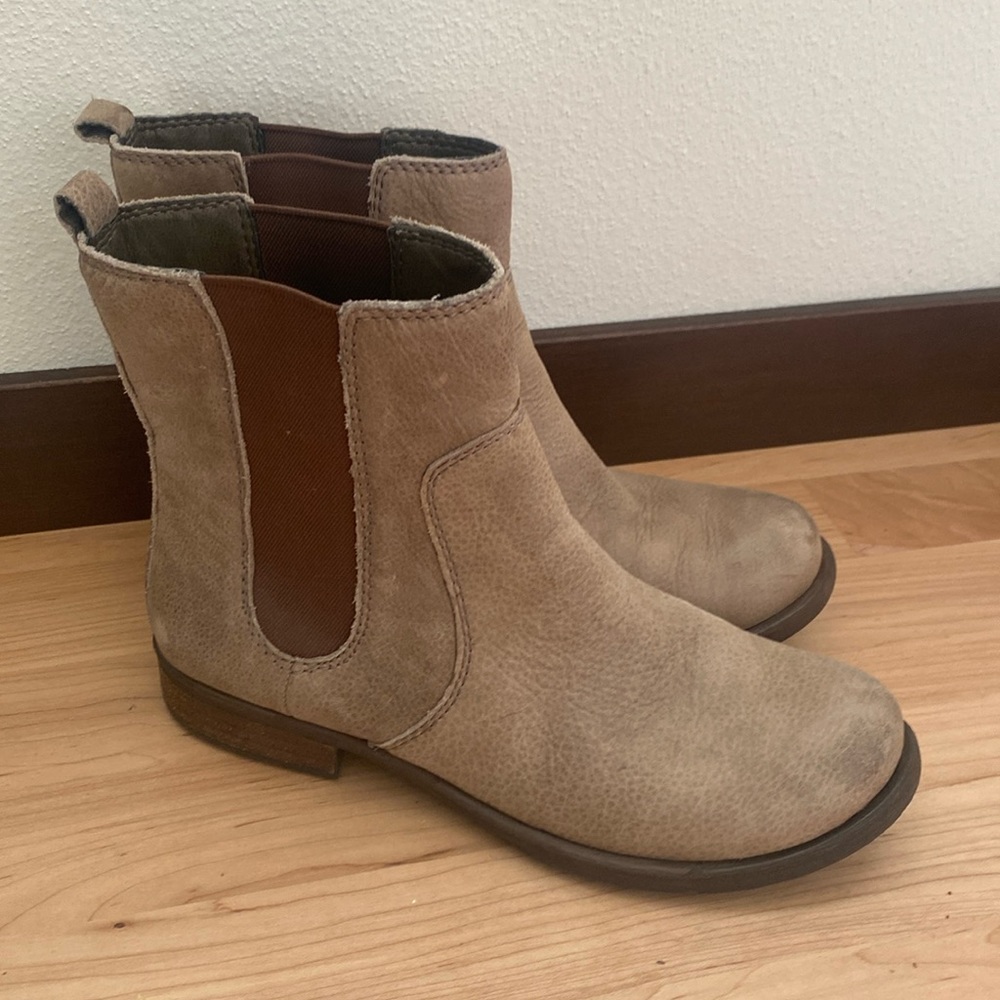 Lucky brand boots - size 7 1/2